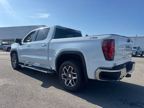 New 2026 GMC Sierra 1500 SLT w/ SLT Premium Plus Package AWD/4WD image 4