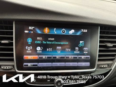 Used 2019 Buick Encore Preferred FWD image 19