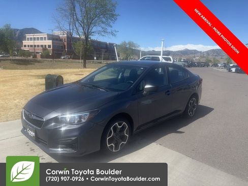 Used 2018 Subaru Impreza 2.0i image 3
