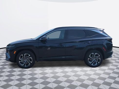 Used 2026 Hyundai Tucson Limited AWD/4WD image 3