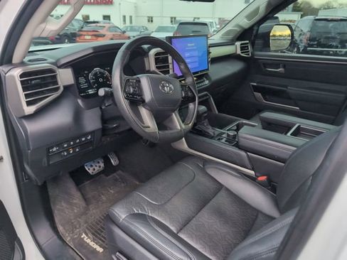 Used 2024 Toyota Tundra Limited image 13