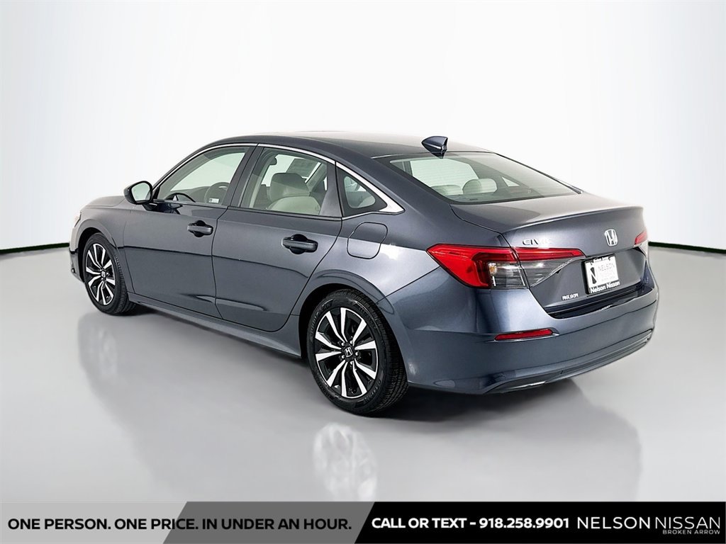 Used 2023 Honda Civic EX image 7