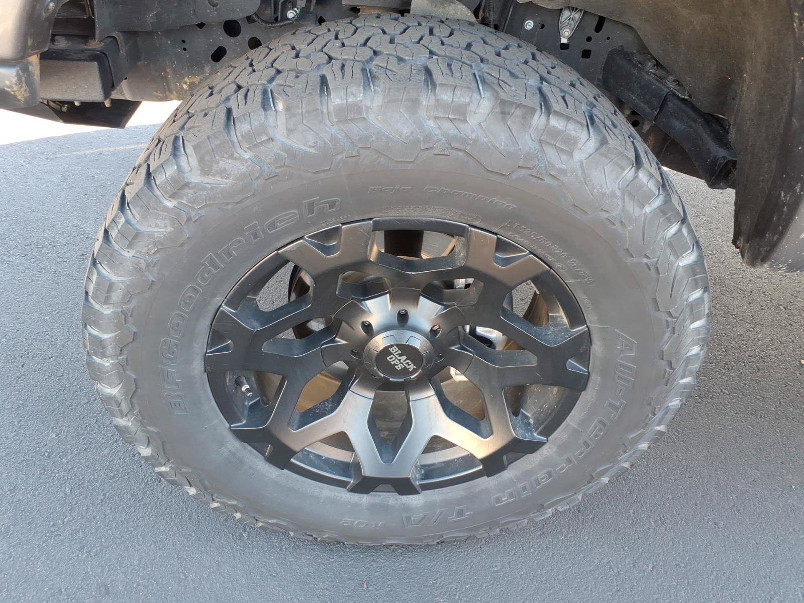Used 2022 Ford F150 Lariat w/ Equipment Group 502A High AWD/4WD image 9