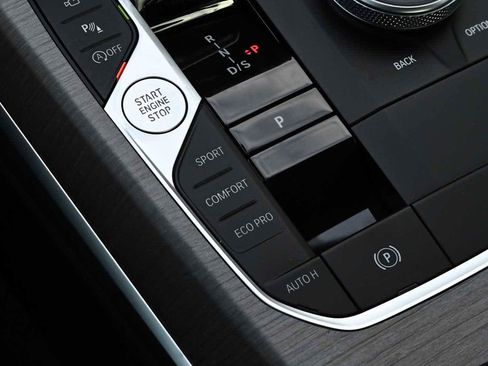 New 2026 BMW 330i 330i NA w/ Convenience Package image 21