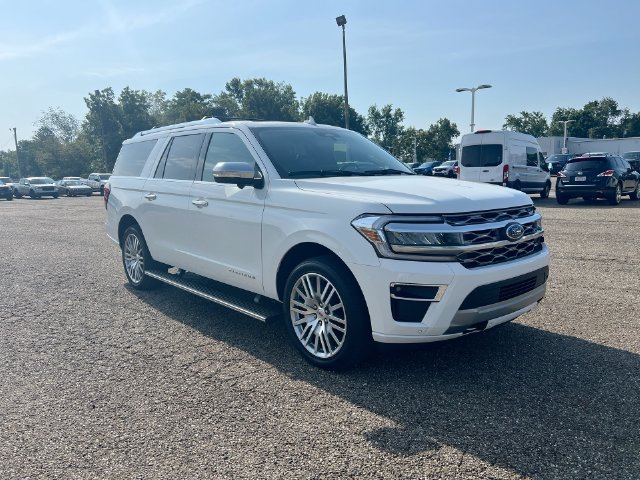 Used 2023 Ford Expedition Max Platinum AWD/4WD image 18