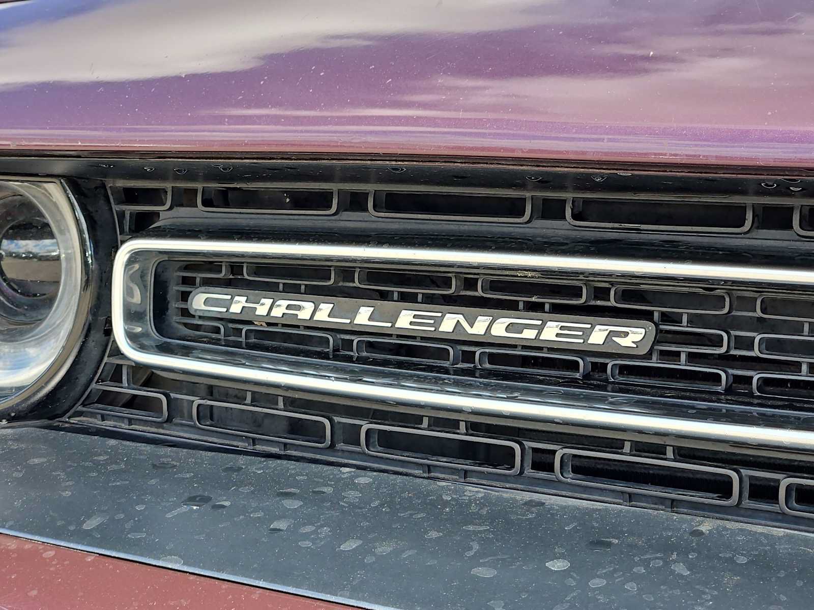 Used 2020 Dodge Challenger SXT RWD image 12