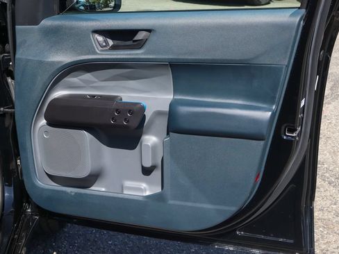 Used 2025 Ford Maverick Lobo AWD/4WD image 44