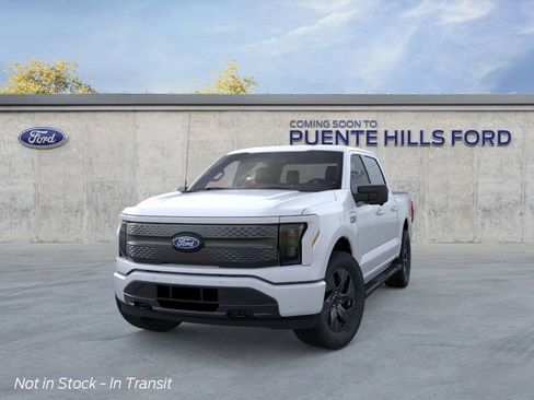 Used 2025 Ford F150 Lightning Flash image 2