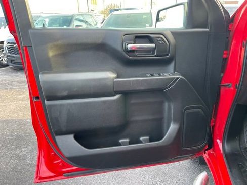 Certified 2020 Chevrolet Silverado 1500 Custom w/ Custom Value Package image 16