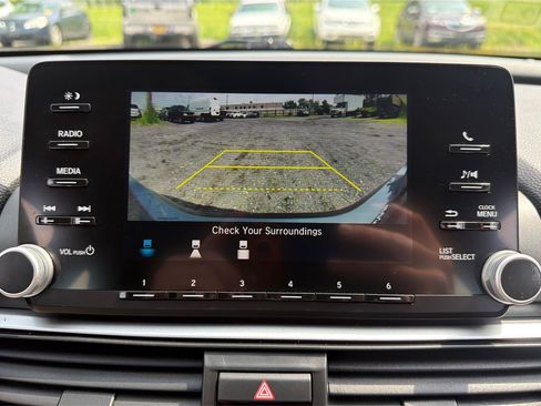 Used 2019 Honda Accord LX image 30