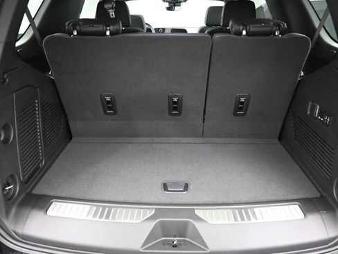 New 2026 Chevrolet Tahoe High Country image 13