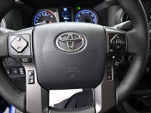 Used 2023 Toyota Tacoma TRD Off-Road AWD/4WD image 5