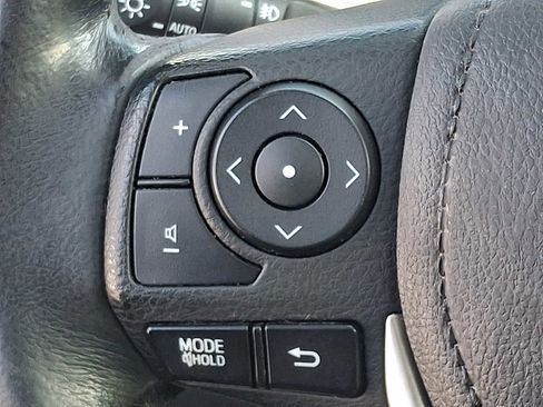 Used 2015 Toyota RAV4 Limited w/ Technology Package image 22