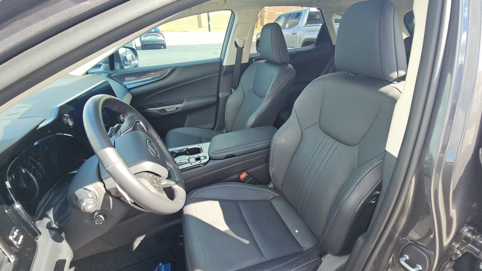 Used 2023 Lexus NX 350 AWD image 26