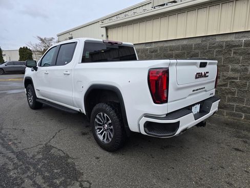 Used 2022 GMC Sierra 1500 AT4 w/ AT4 Premium Package image 4