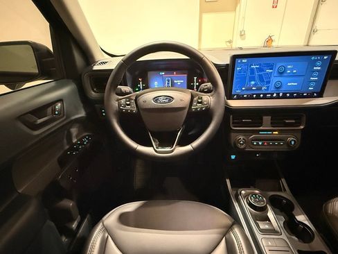 Used 2026 Ford Maverick Lariat w/ Black Appearance Package AWD/4WD image 26