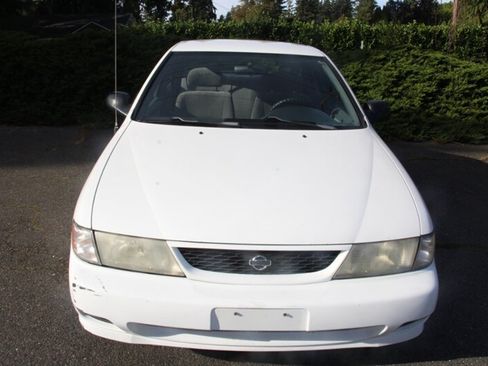 Used 1998 Nissan Sentra GXE FWD image 9