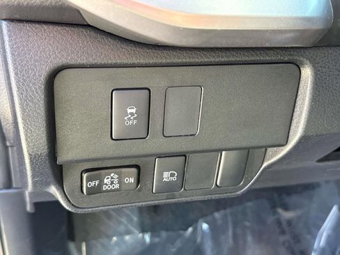 Used 2023 Toyota Tacoma SR5 image 29