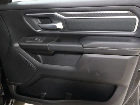 New 2026 RAM 1500 4x4 Crew Cab image 16