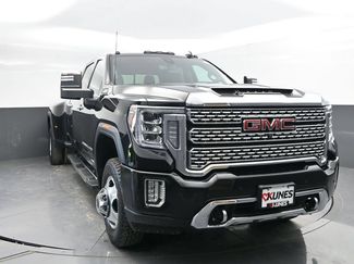 Used 2022 GMC Sierra 3500 Denali w/ Denali Ultimate Package AWD/4WD video 2