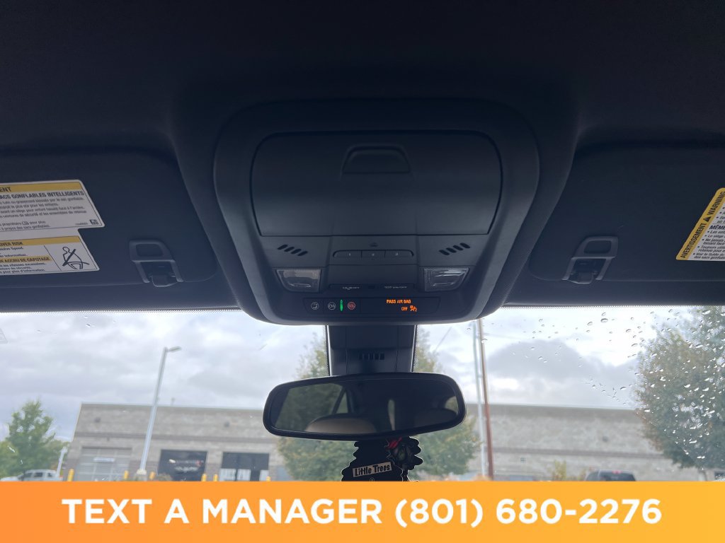 Used 2023 Chevrolet Equinox Premier FWD image 26