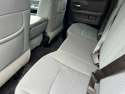 Used 2013 RAM 1500 Classic SLT w/ Remote Start & Security Group image 5