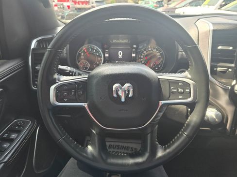Used 2023 RAM 1500 Laramie AWD/4WD image 7