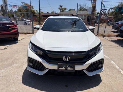 Used 2017 Honda Civic EX image 8