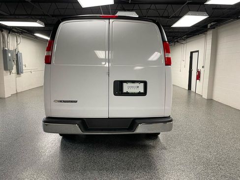 Used 2020 Chevrolet Express 2500 w/ Driver Convenience Package RWD image 6
