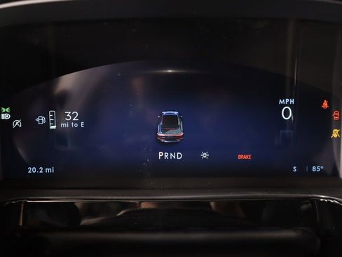 New 2026 Lincoln Corsair Premiere image 4