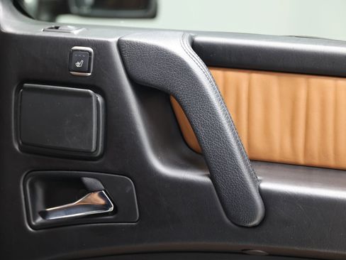 Used 2013 Mercedes-Benz G 63 AMG 4MATIC image 47