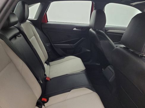 Used 2019 Volkswagen Jetta R-Line image 19