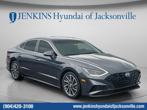 Used 2022 Hyundai Sonata Limited w/ Cargo Package FWD image 1