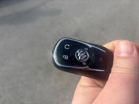 Used 2023 Buick Encore GX Preferred w/ Cold Weather Comfort Package image 34