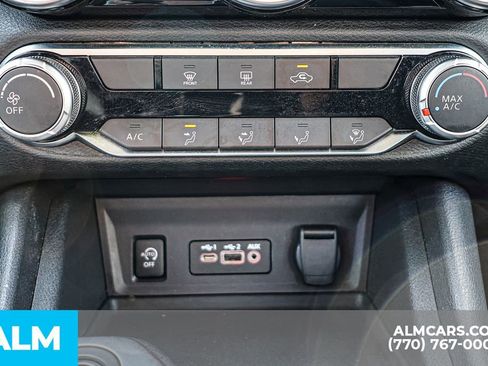 Used 2024 Nissan Sentra SV FWD image 39