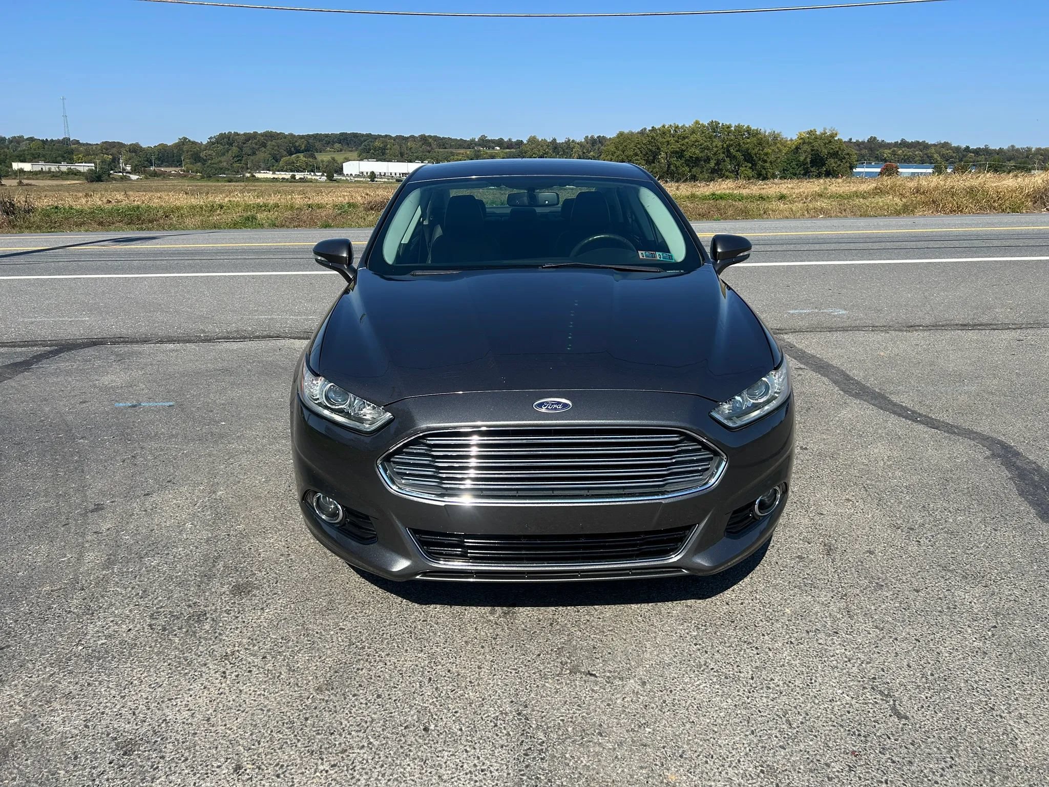 Used 2016 Ford Fusion Titanium FWD image 5