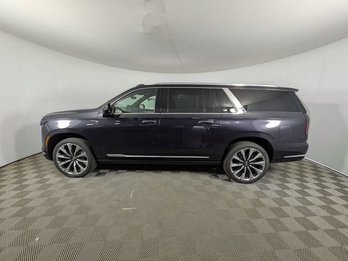 New 2026 Cadillac Escalade ESV Luxury w/ Touring Package AWD/4WD image 29