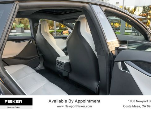 Used 2018 Tesla Model S 100D image 25