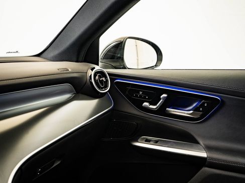 Certified 2025 Mercedes-Benz GLC 300 GLC 300 image 35