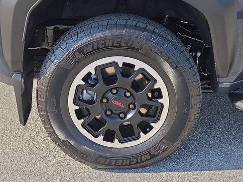 Used 2026 Toyota 4Runner TRD Off-Road Premium w/ Tow Technology Package AWD/4WD image 7
