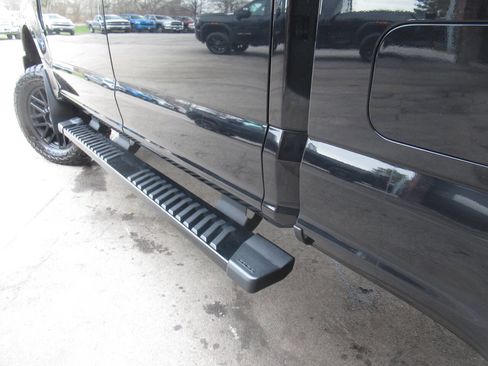 Used 2019 Ford F350 Lariat image 18