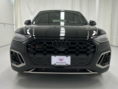 Used 2025 Audi SQ5 Premium Plus w/ Premium Plus Package image 5