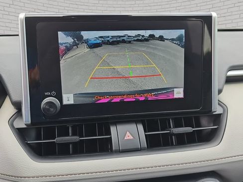 Used 2023 Toyota RAV4 XLE w/ Convenience Package FWD image 24