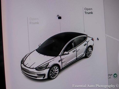 Used 2018 Tesla Model 3 Performance AWD/4WD image 17