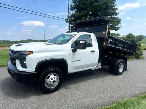 Used 2023 Chevrolet Silverado 3500 W/T w/ WT Fleet Convenience Package image 2