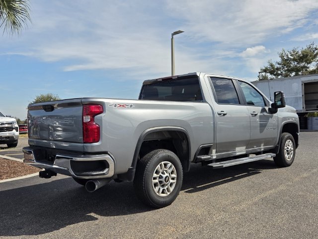 Used 2026 Chevrolet Silverado 2500 LT AWD/4WD image 5