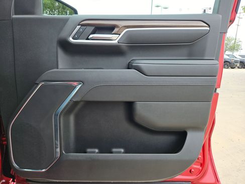 Certified 2023 Chevrolet Silverado 1500 LT w/ Z71 Off-Road Package image 29