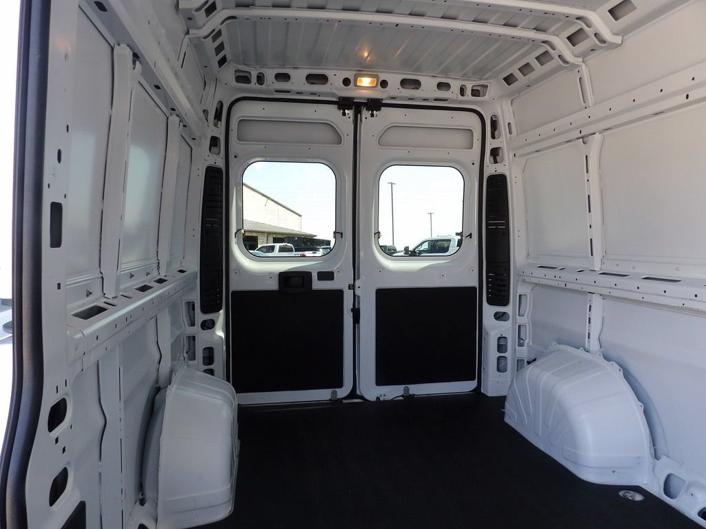 Used 2024 RAM ProMaster 2500 FWD image 28