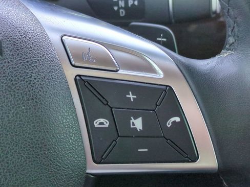 Used 2012 Mercedes-Benz ML 350 4MATIC image 27