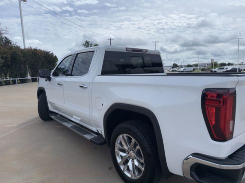 Used 2020 GMC Sierra 1500 SLT RWD image 13